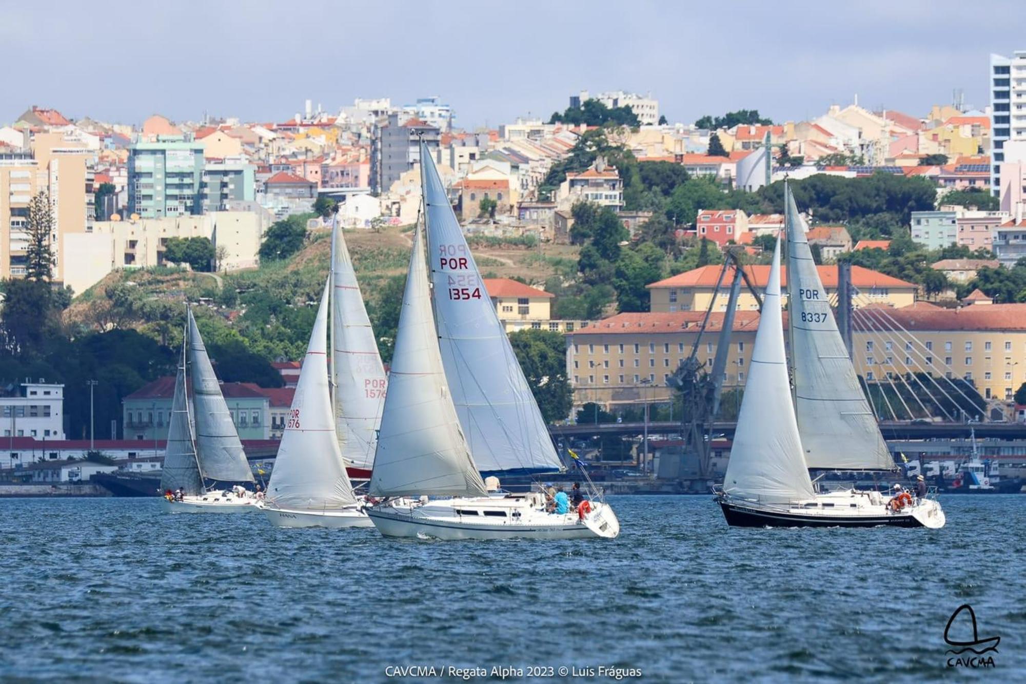 Be Local - Sleep Aboard The Santa Maria Sailing Boat In Lisbonアパートメント エクステリア 写真